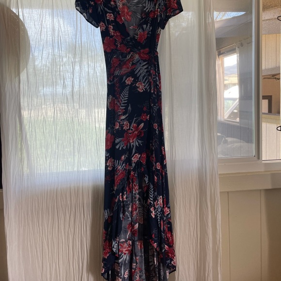 XIX PALMS Navy blue & Red floral maxi - Picture 3 of 8